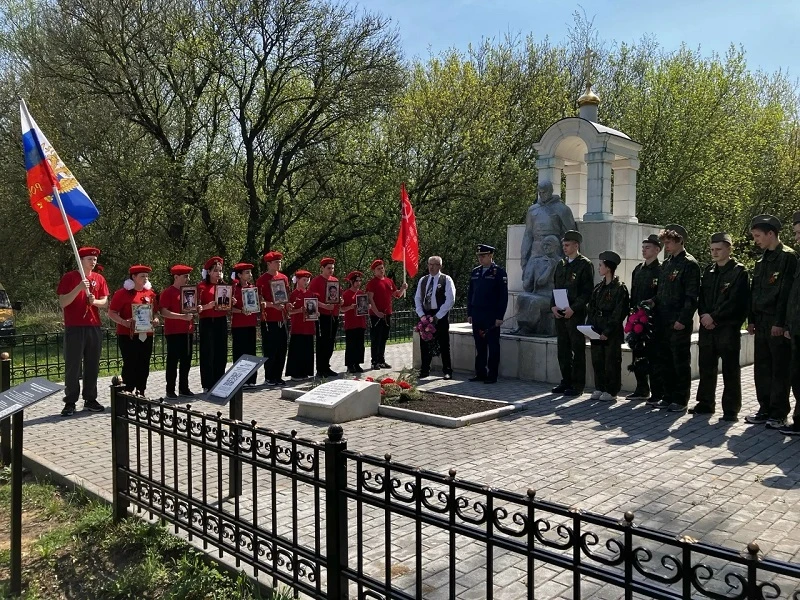 🇷🇺Митинг на Братской могиле🇷🇺