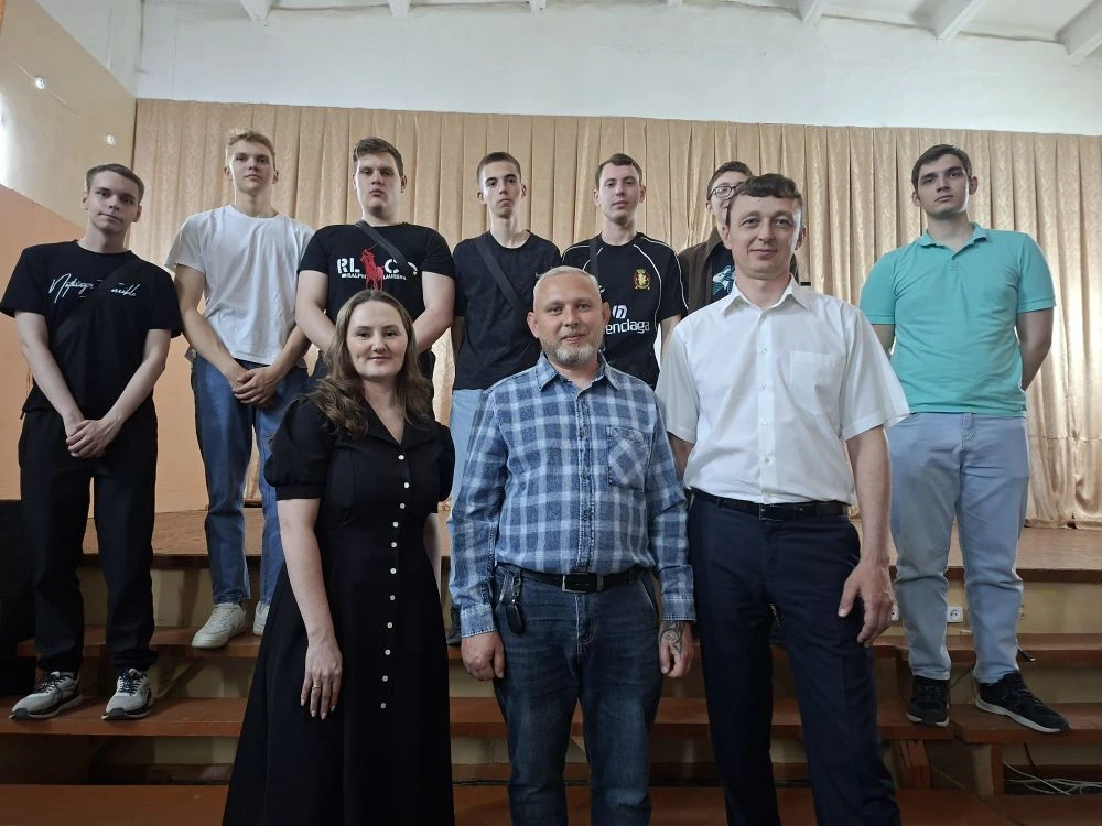 🏭Какой он — завод будущего? Студенты узнали о «Магма Цемент» из первых уст

⚡️В нашем техникуме сос