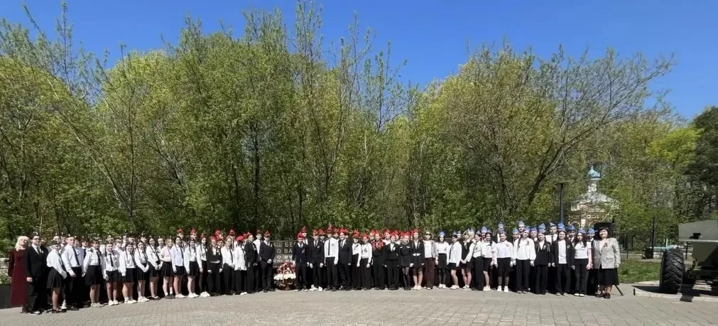 В День Победы в Великой Отечественной войне  на Мемориале «Русские кладбища» прошёл традиционный мит