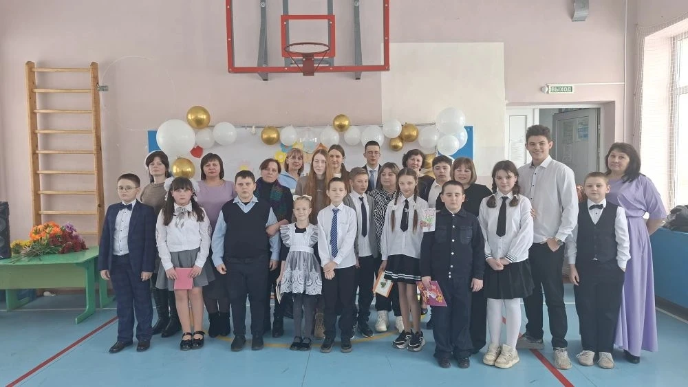 🌺В преддверии первого весеннего праздника в Евдокимовской школе состоялось мероприятие...