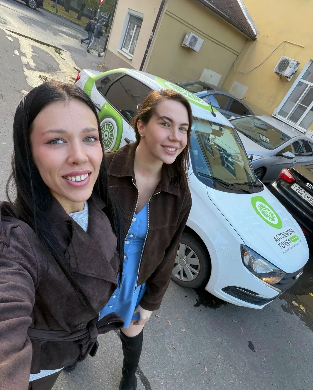 Сегодня решила заехать к Дашеньке на работу, давно с ней не виделись 🥺