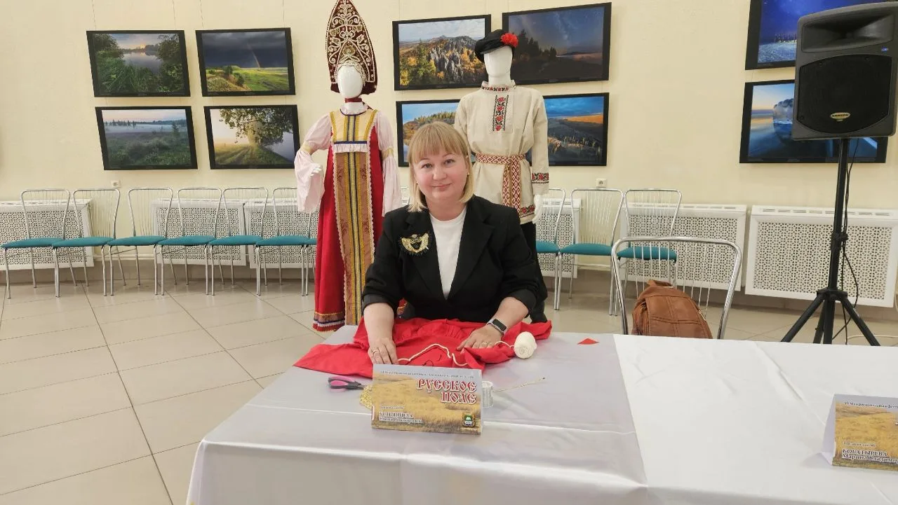Сегодня в Курганском областном доме народного творчества состоялась пресс-конференция п...