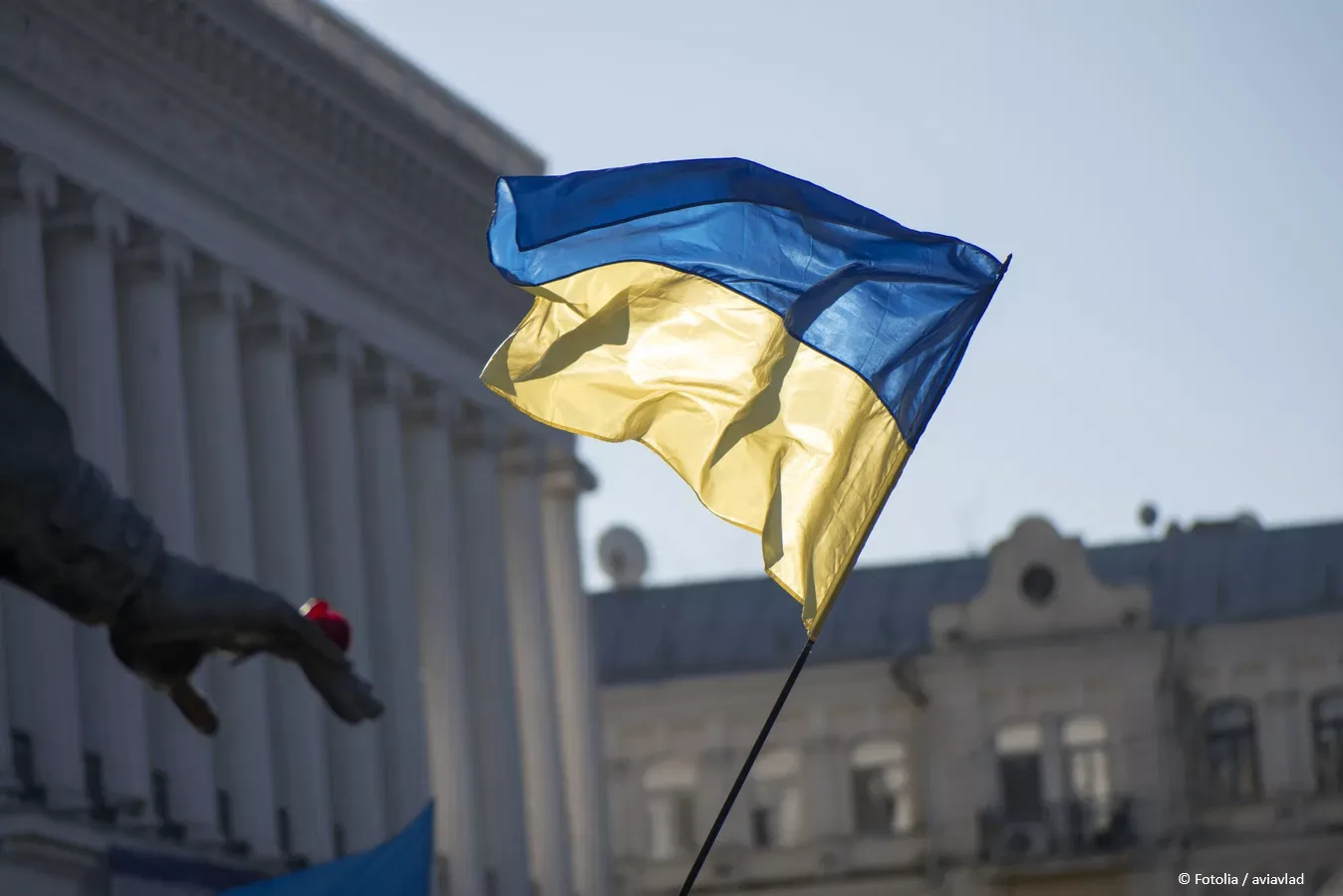Украине не хватает денег не только на продолжение конфликта, но и даже на содержание го...