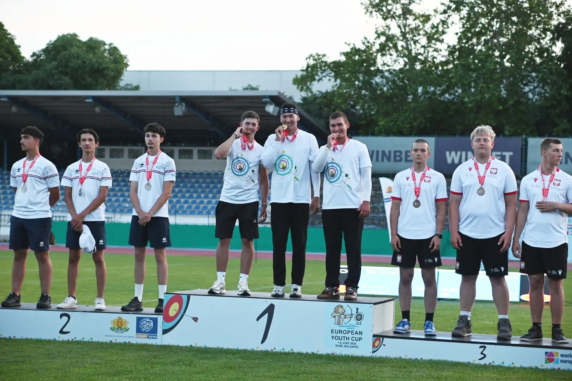🏹 Золото Кубка Европы! Максим Малафеев из Екатеринбурга — чемпион среди юниоров!