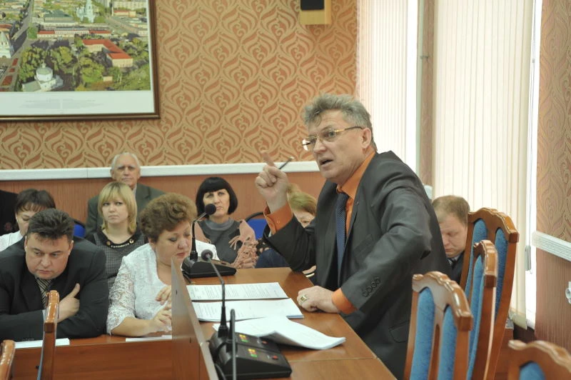 Критиковал и делал: самый справедливый депутат четырех созывов Думы Сызрани Виктор Королюк встречает