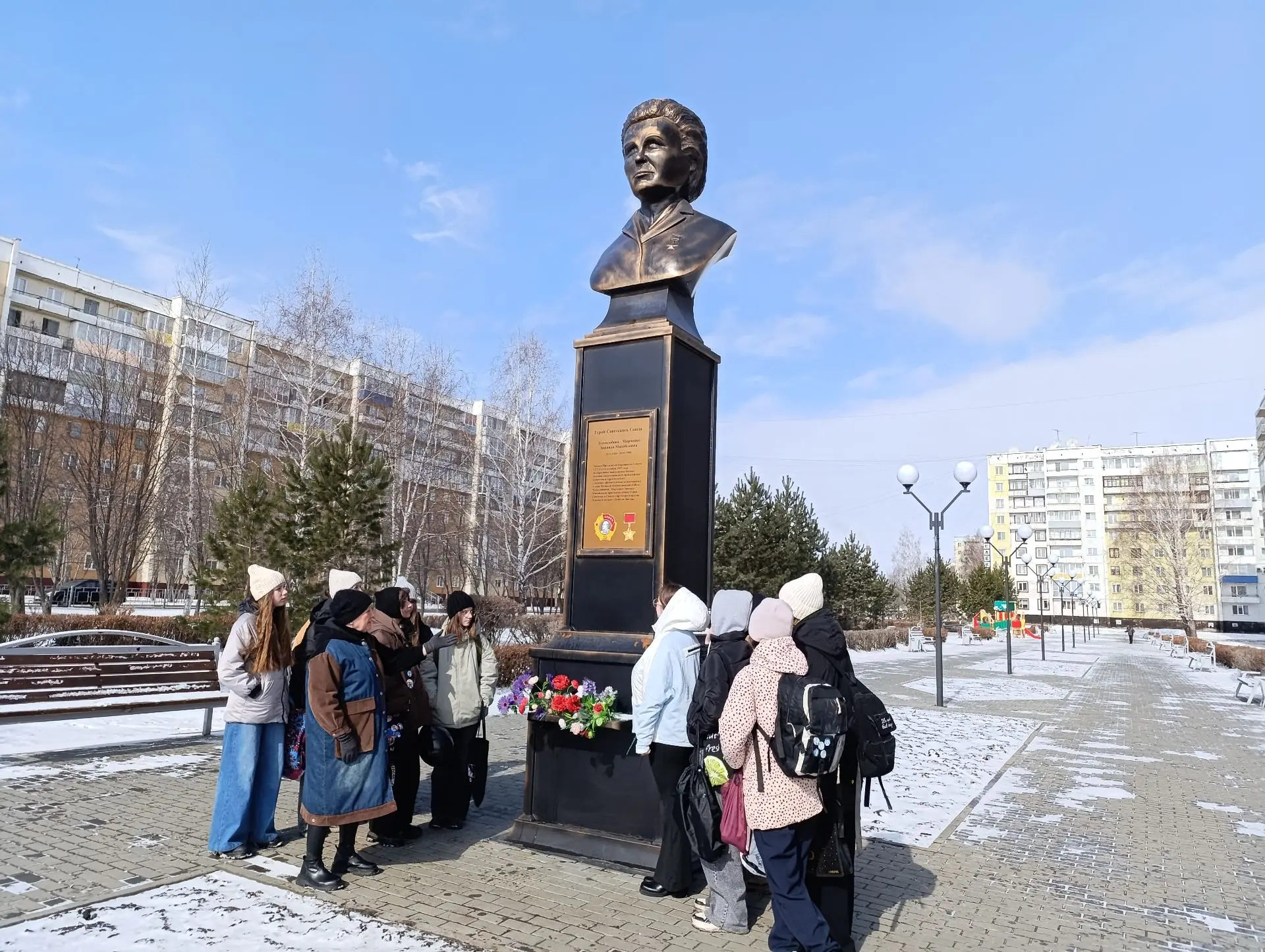 🏛 «Рядом с настоящим — прошлое»