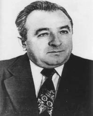 Василий Калиничев
Начальник Забайкальской железной дороги в 1967-1975 годах. При нем в Чите появилис