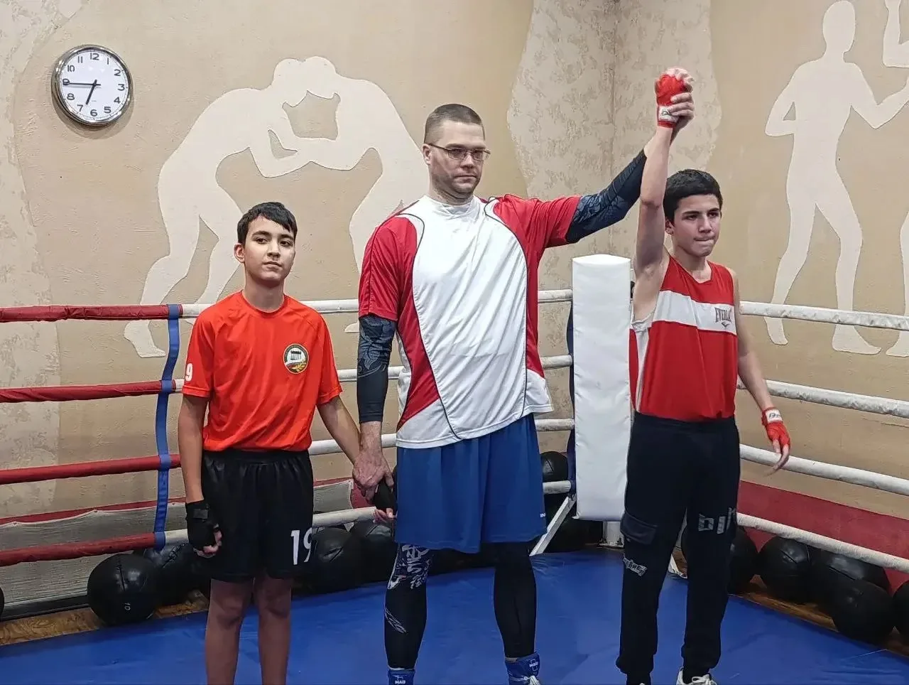 🥊🥋7 «А» — НАШ БОЕВОЙ ОТРЯД! 🥋🥊    На этой неделе 7 «А» класс дважды поднял флаг победы на татами и р