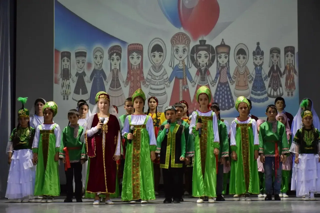 🎭Районный фестиваль детского творчества «Радуга единства»