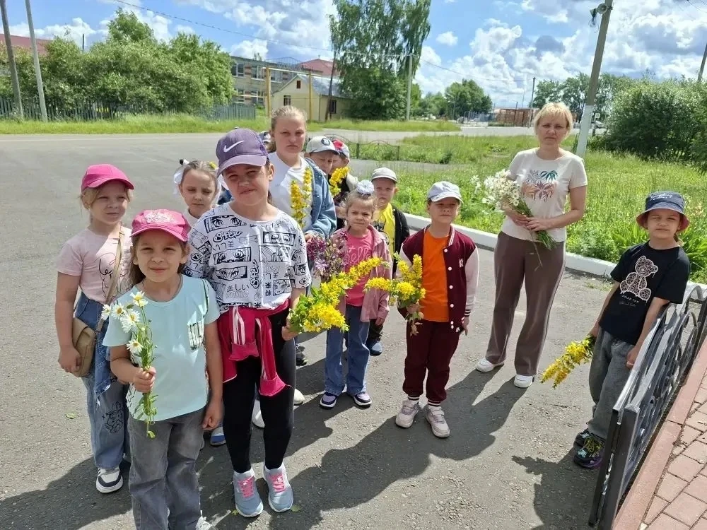 🇷🇺 В преддверии Дня памяти и скорби, который отмечается 22 июня, в нашем пришкольном лагере прошла