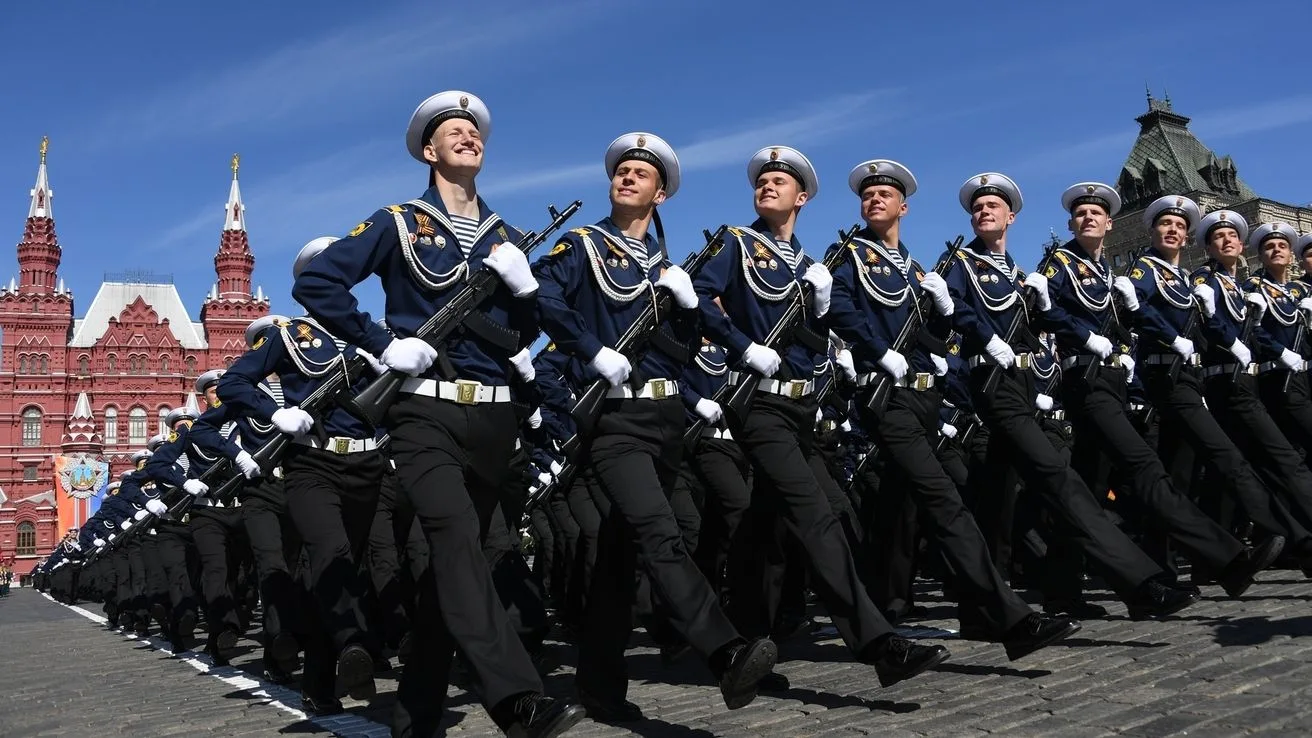 🇷🇺 С Днём Военно-Морского Флота России!

Морские рубежи нашей страны находятся под надёжной защито
