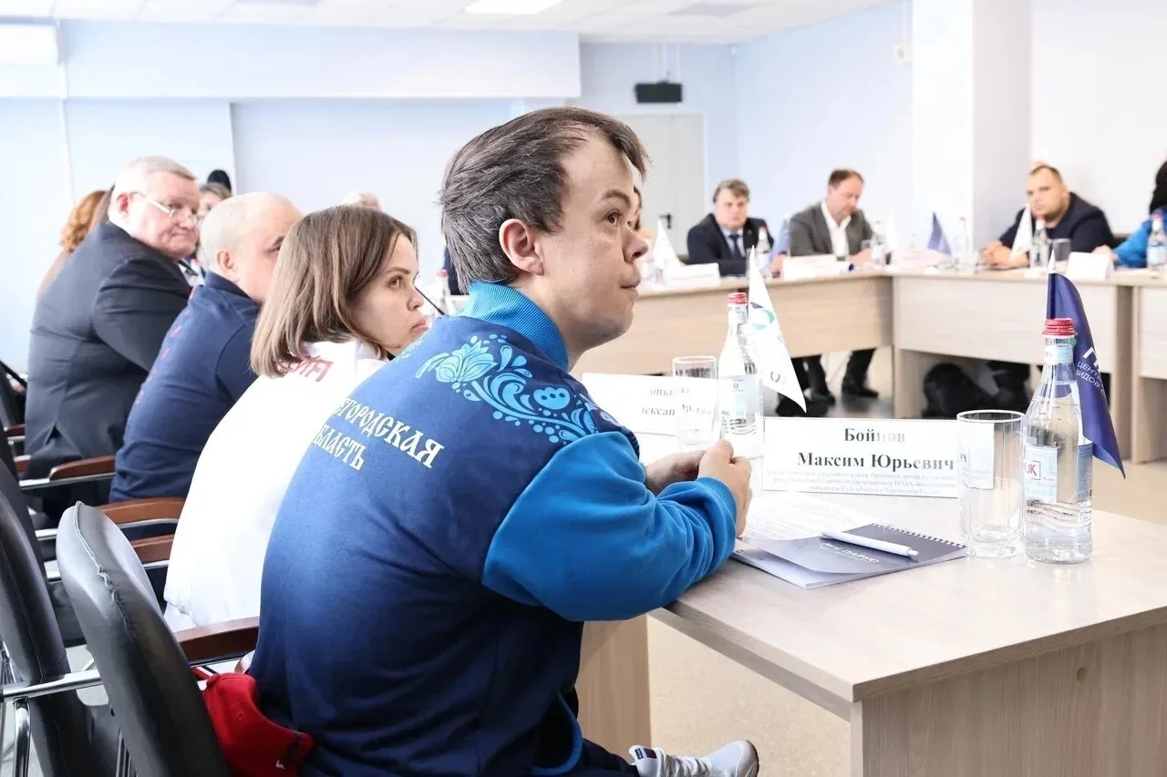Накануне в Дзержинске вместе со спортивным сообществом города и коллегами из Совета Федерации РФ раб
