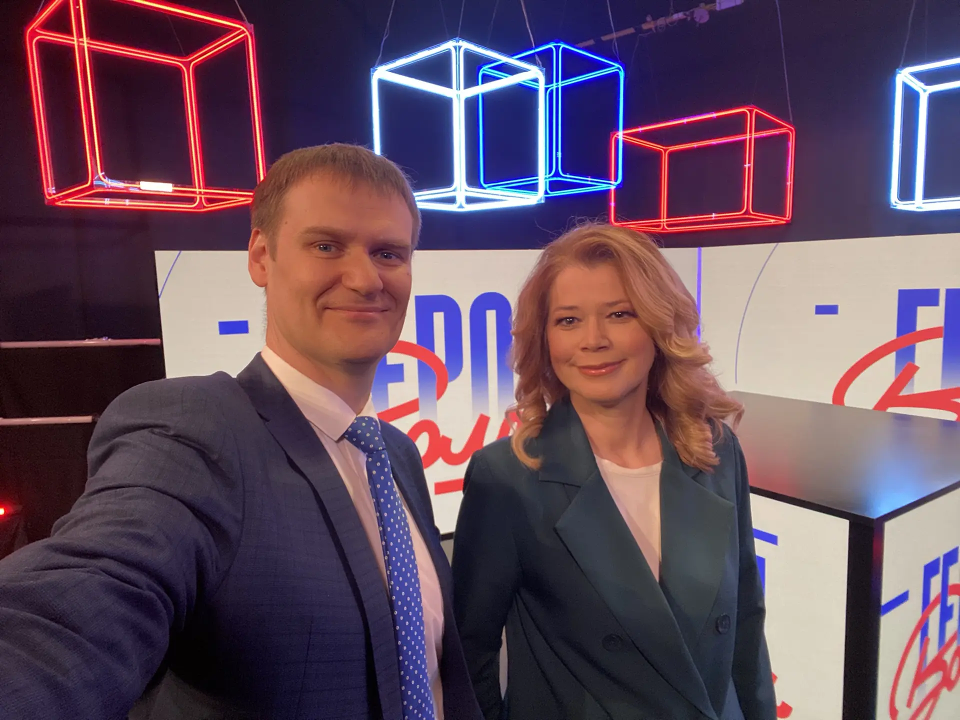 «Герои Волги»!

С Евгенией Орловой обсудили в студии передачи, что же даёт участие, а главное победа