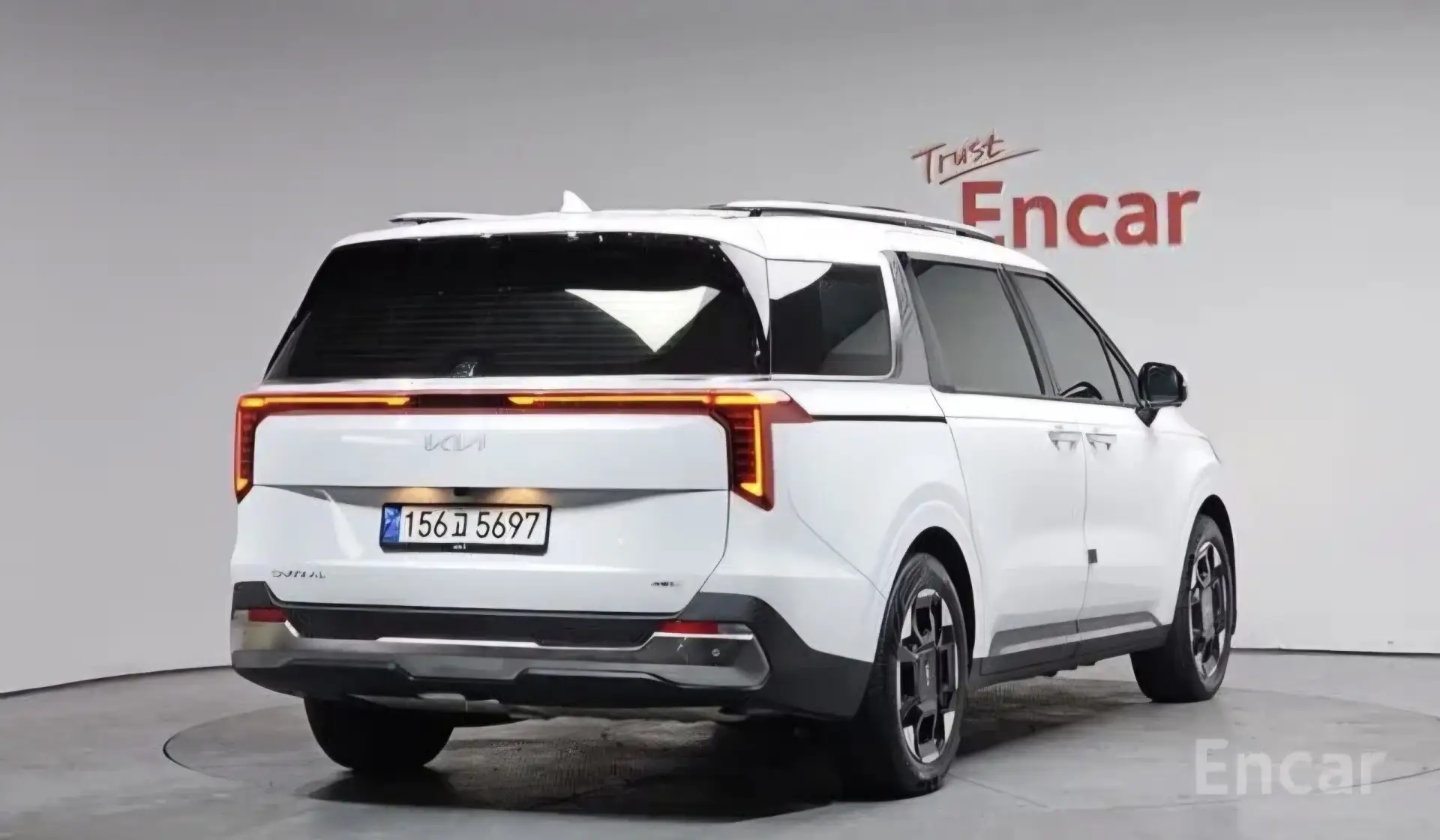 🔥🔥🔥 Продолжаем тему выгодных гиьридных авто из Южной Кореи   KIA CARNIVAL  2024 год 17 000 км 1.6 ги