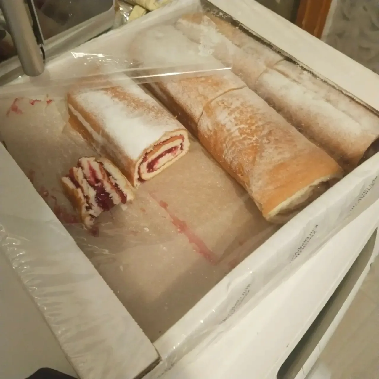 А таких красавчиков кому к чаю?😋