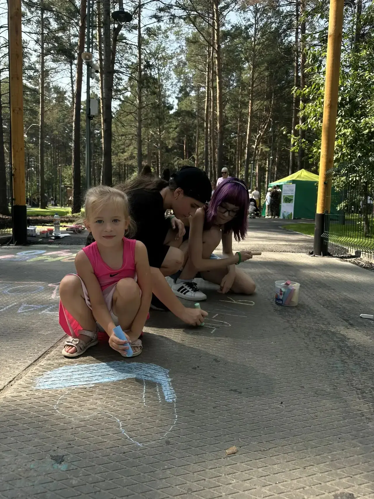 А в «Комарово парк» уже многолюдно!

Присоединяетесь! Программа дня в карусели😉