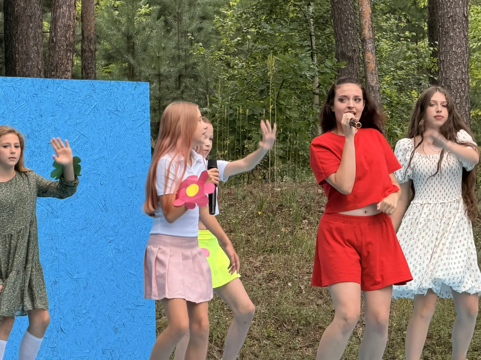 ЦЕНТР РОССИИ, ТЕННИС И КЛИПЫ: ДЕНЬ В «ПАРУСЕ»! 🗺️🏓🎬