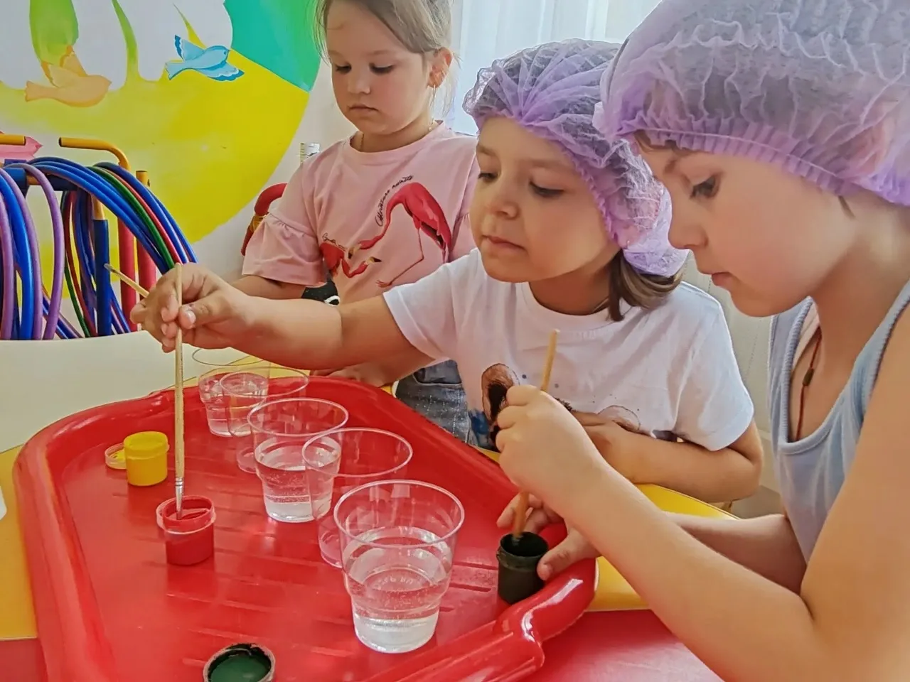 Экспериментальная деятельность с водой в детском саду в летний период.💦
Вода – это сила,
Вода – это