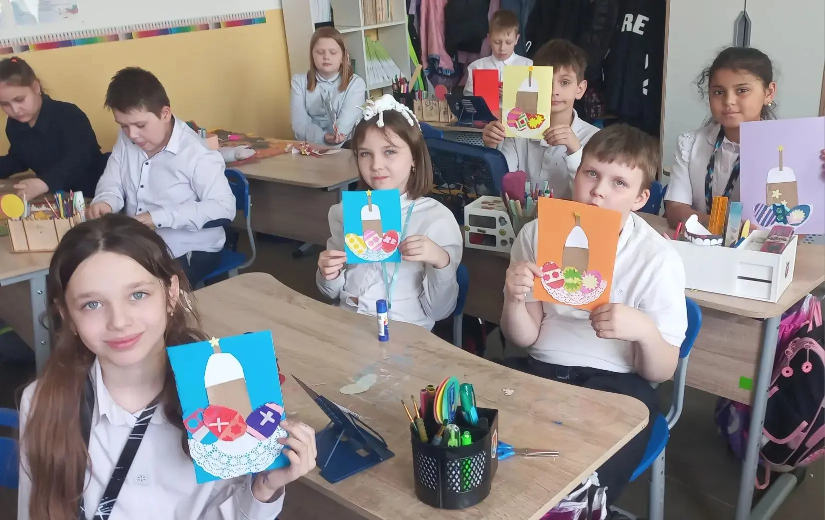 ➡ ТВОРЧЕСКИЕ ТЕМАТИЧЕСКИЕ УРОК   🇷🇺 Россия - большая страна. На одной территории проживают представи