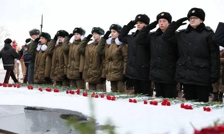 ⭐ Общественный проект «Герои Отечества» ⭐

Цель проекта — системно поддерживать защитников Отечества