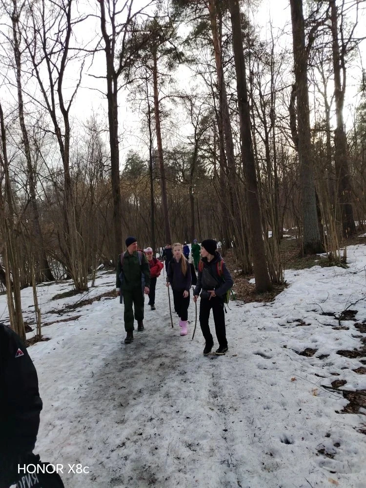 🏕 Турклуб продолжает приключения: весенняя прогулка в Крылатском  🌿В пятницу наши туристы отправилис