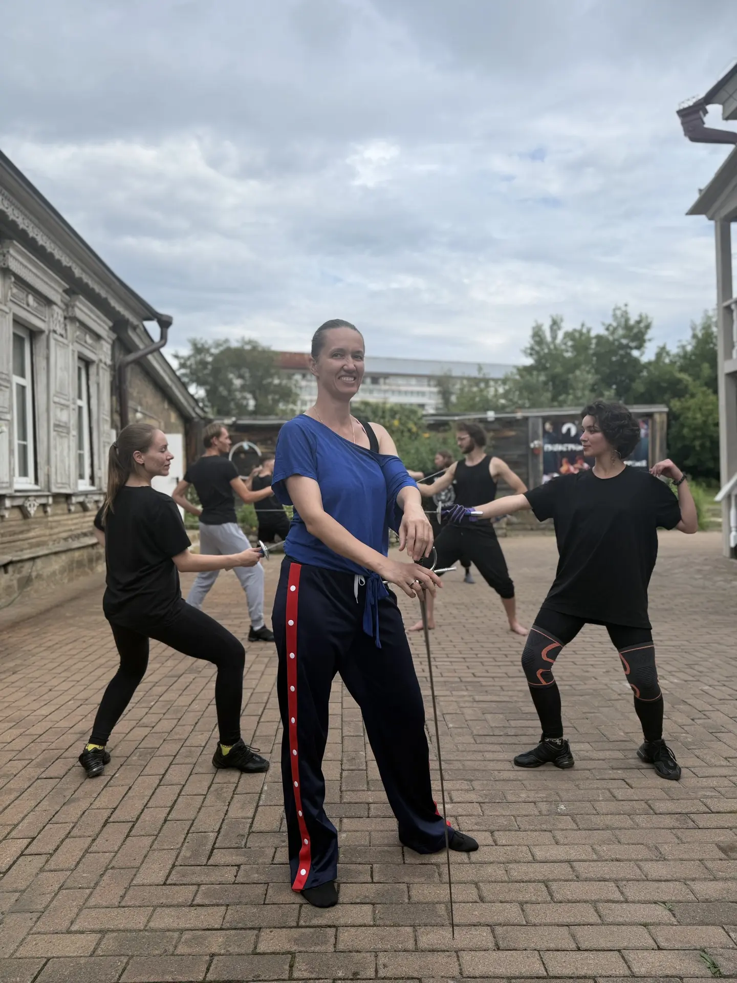 Всё начинается очень активно!