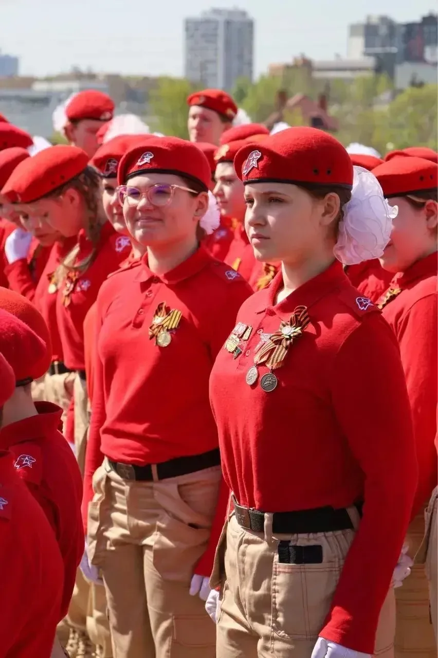 НАШИ #Юнармия #ДеньПобеды #ПатриотическоеВоспитание #ПамятьПоколений  5 мая на территории Федерально