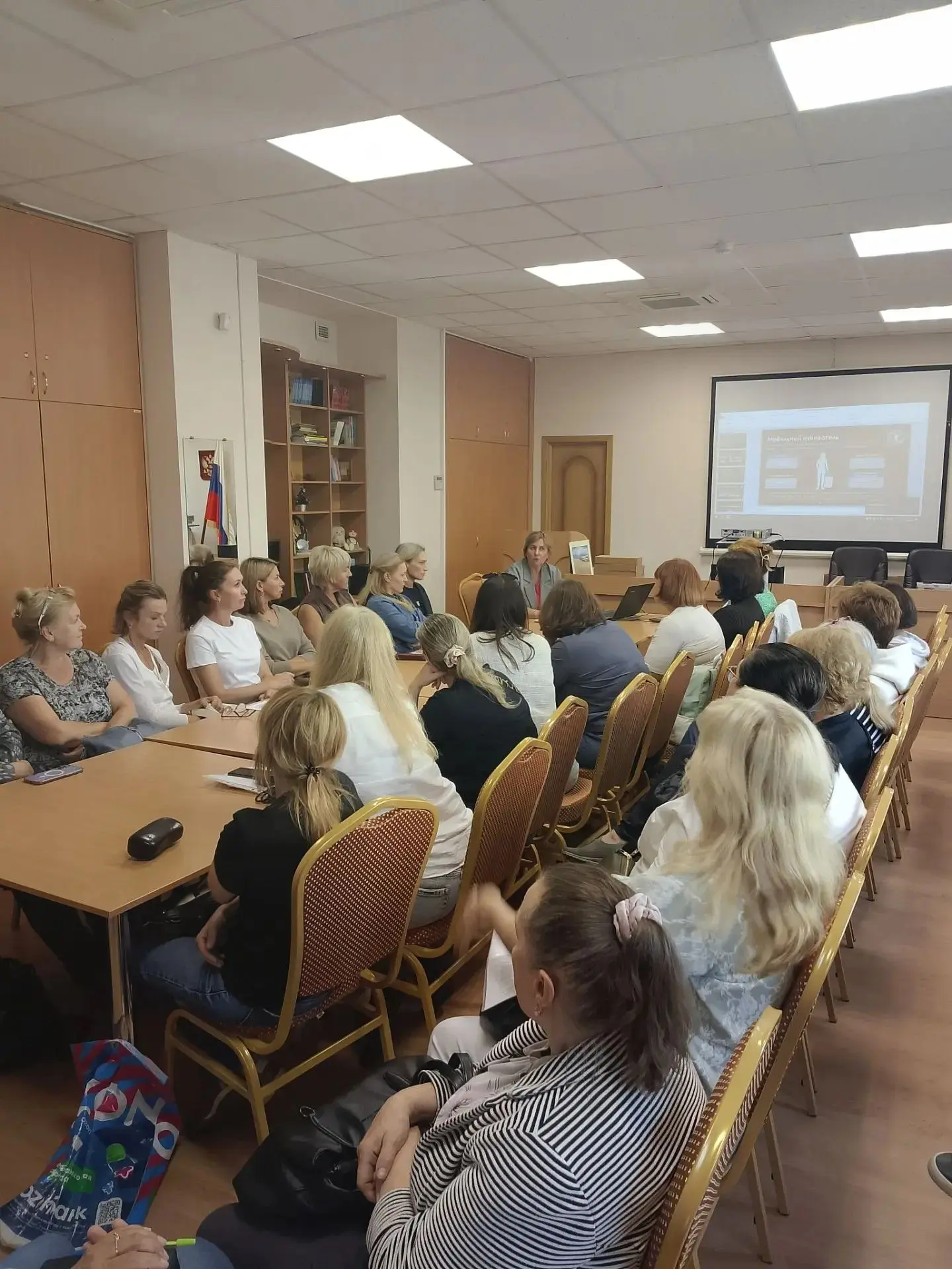 Голосовать – значит быть услышанным: встречи с коллективом в преддверии выборов.