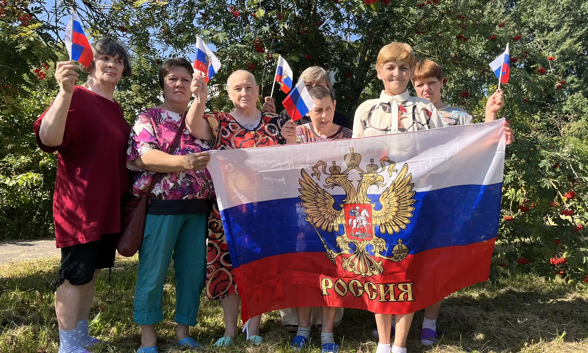 Три цвета Родины, которые нас объединяют🇷🇺