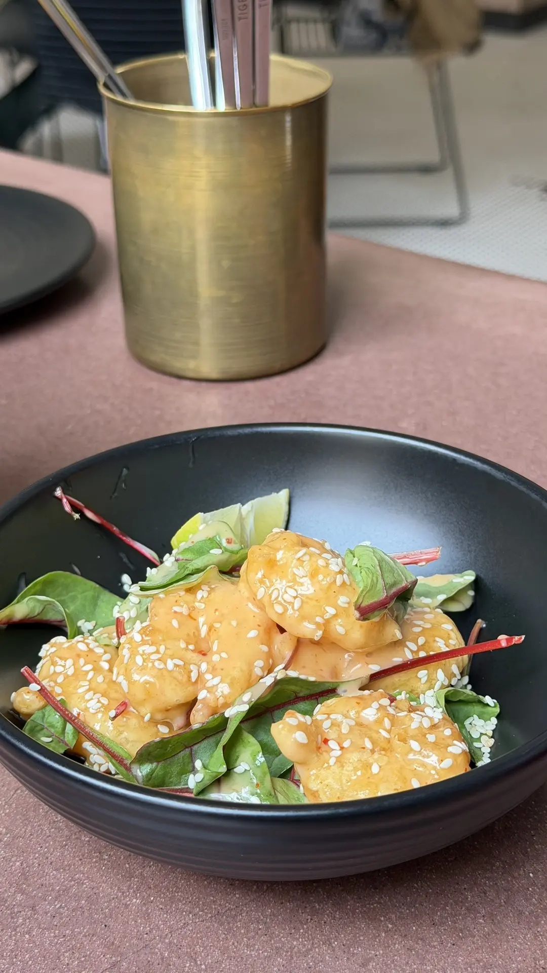 Классное вкусное место для любителей азиатской кухни 🩷 Была у косметолога в центре (г. Санкт-Петербу