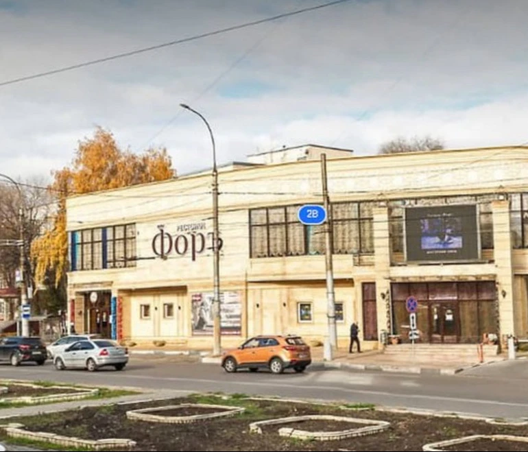 Вот это попал человек в водоворот неприятностей…