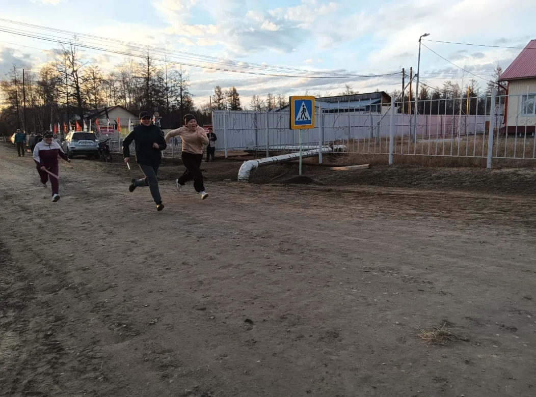 🕯 ЭСТАФЕТА ПОКОЛЕНИЙ И СВЕТ ПАМЯТИ: В МАГАНИНСКОМ НАСЛЕГЕ ПОЧТИЛИ ГЕРОЕВ ПОБЕДЫ

Вчера, 8 мая, наш 