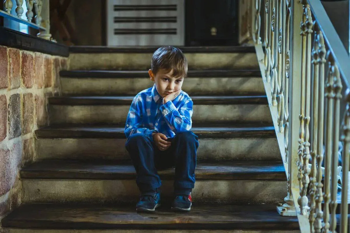 Одиннадцатилетний Миша решил сбежать из дома после очередной ссоры с родителями. Пережд...