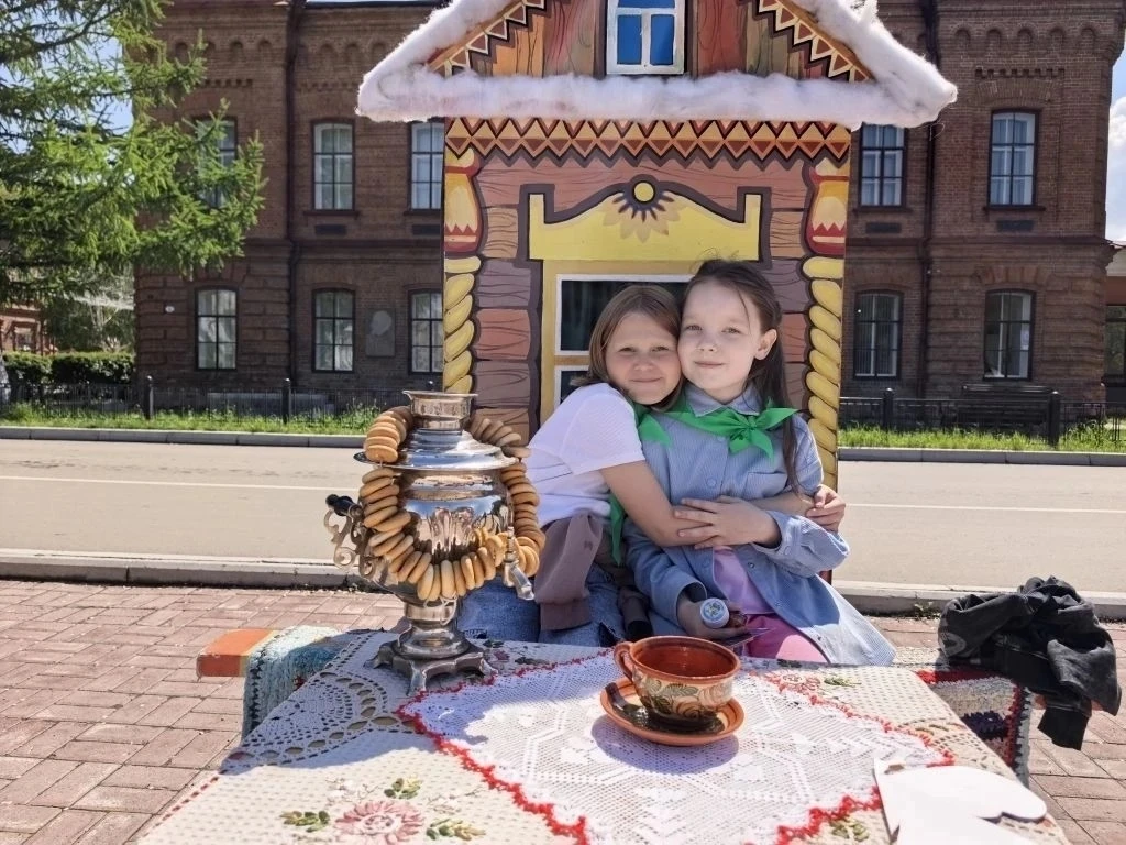 🎈С Днём защиты детей! 🎈 
 
👫 Сегодня, 1 июня, праздник День защиты детей и день открытия нашего п