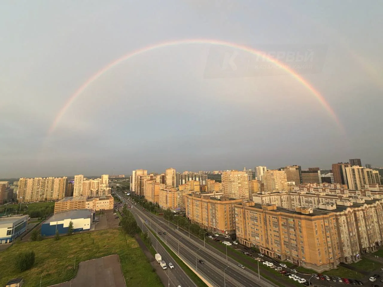 🌈 Радуга в небе над Казанью в эти минуты — от читателя в бот