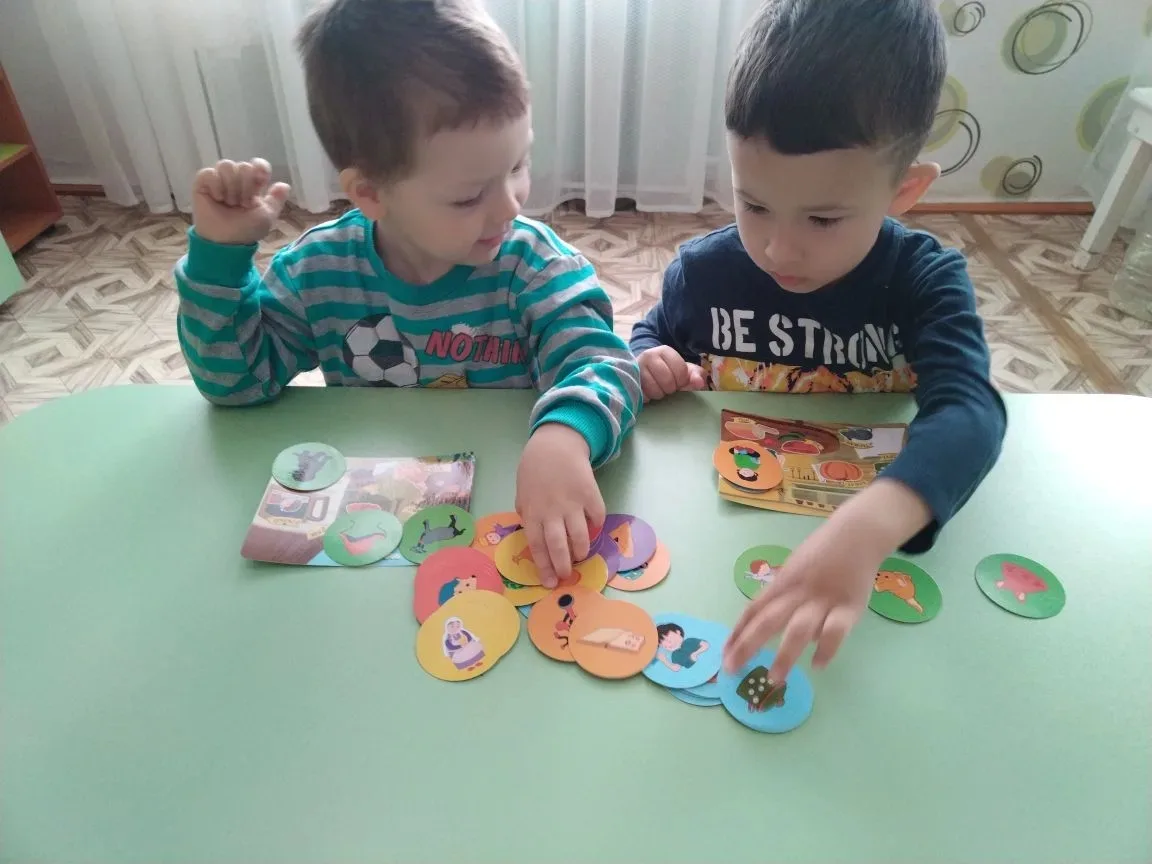 Балачакның төп бәйрәме – Халыкара балаларны яклау көне – бакчабызда  шатлыклы һәм матур...