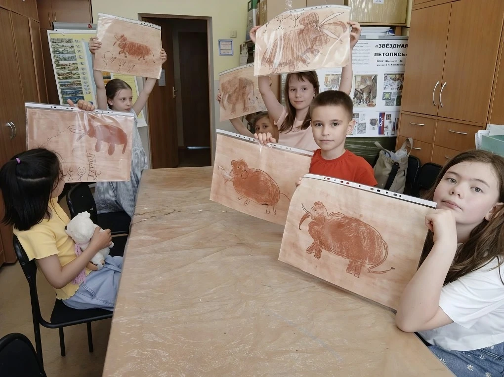 Чем завершилась прошлая неделя? 🧩

🌼 В честь празднования Дня России прошлая неделя для каникулярн