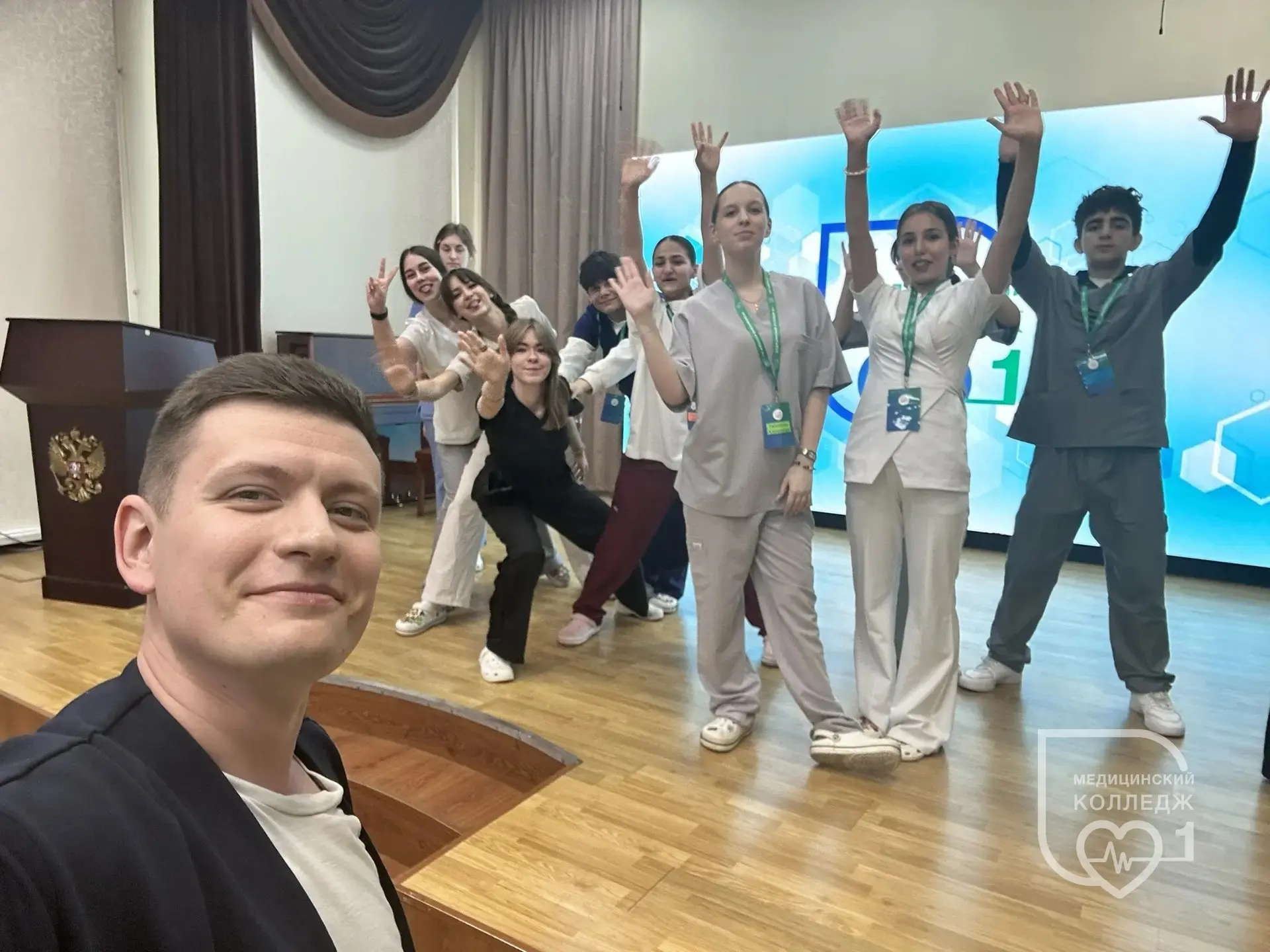 В Медицинском колледже №1 прошёл ещё один День открытых дверей

Сегодня гостей принимал корпус на ул