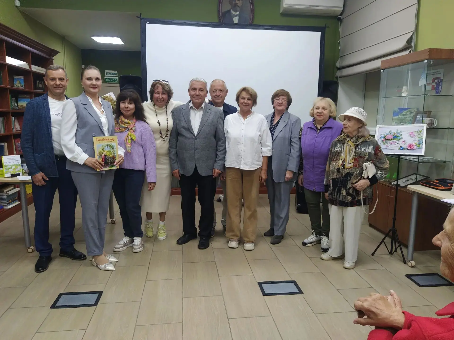 🎉 Презентация четвёртого выпуска журнала «Вишнёвый сад» — праздник живой литературы! 🎉