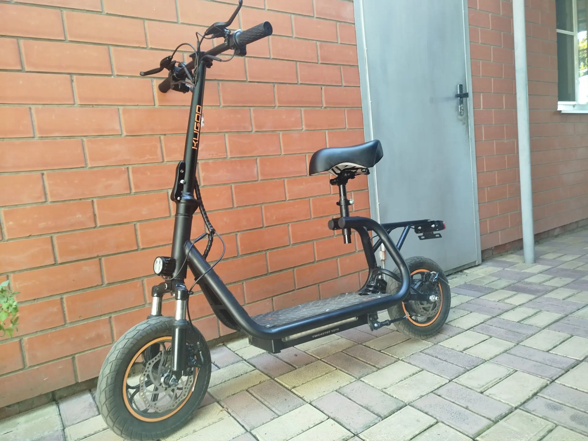 Электросамокат Kugoo c1+