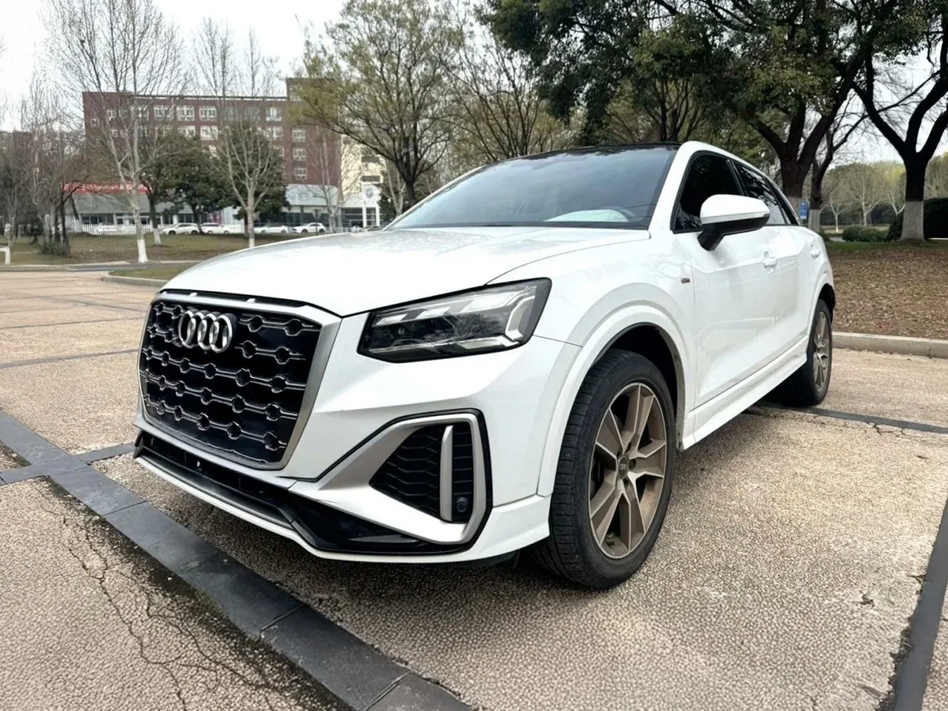 Audi Q2L 35 TFSI Fashion Dynamic из Китая 🇨🇳