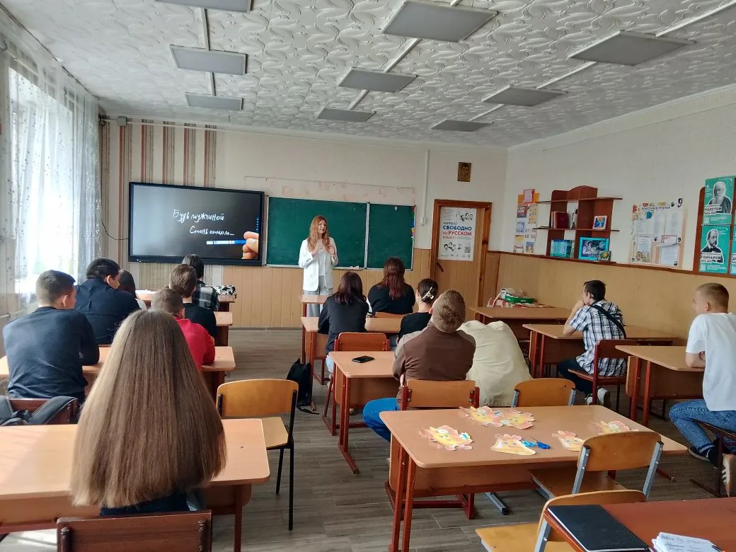 Сегодня в ГБОУ ХО «Железнопортовская школа Голопристанского района» прошла необычная вс...