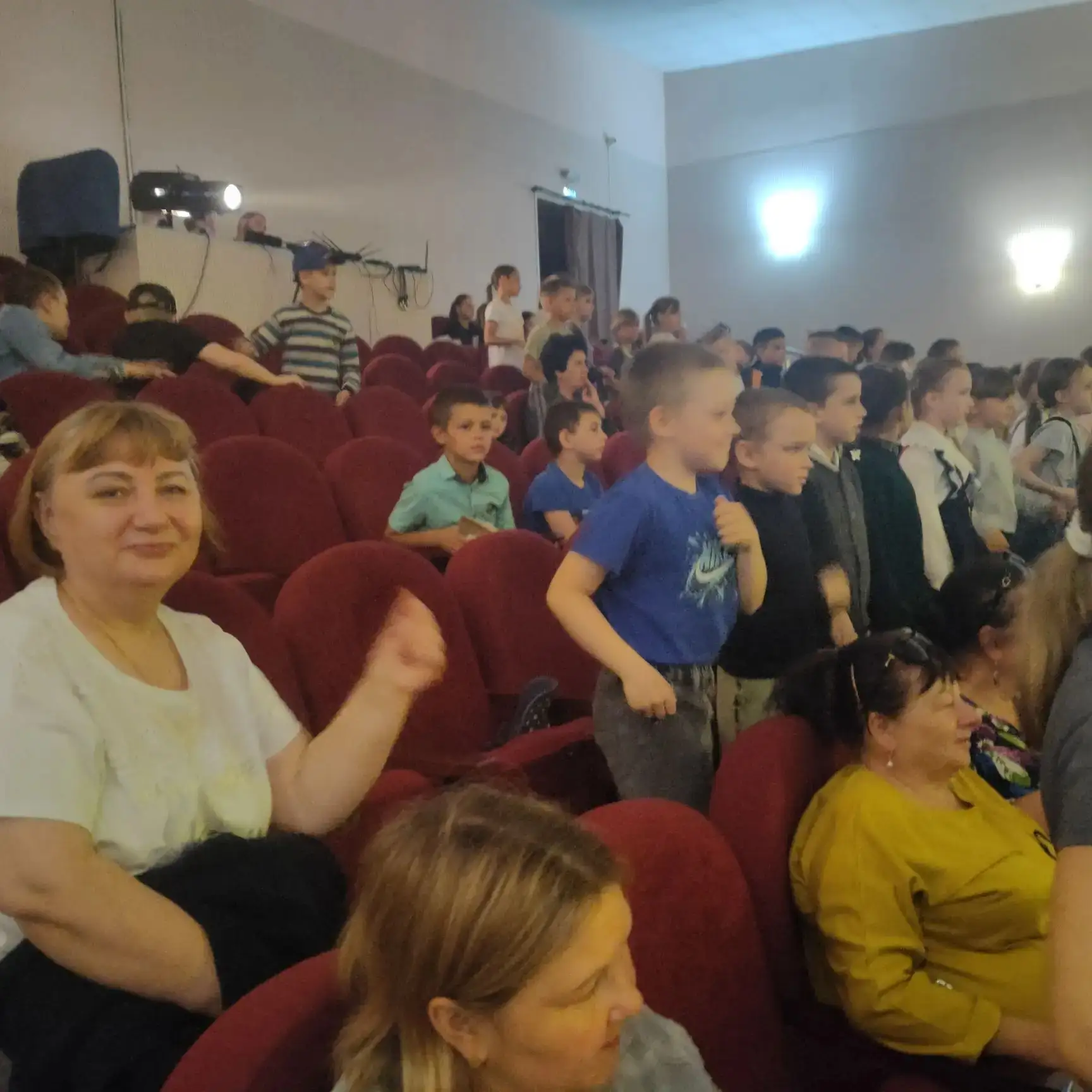 25 мая наши ученики начальных классов вместе с педагогами и родителями посетили настоящ...