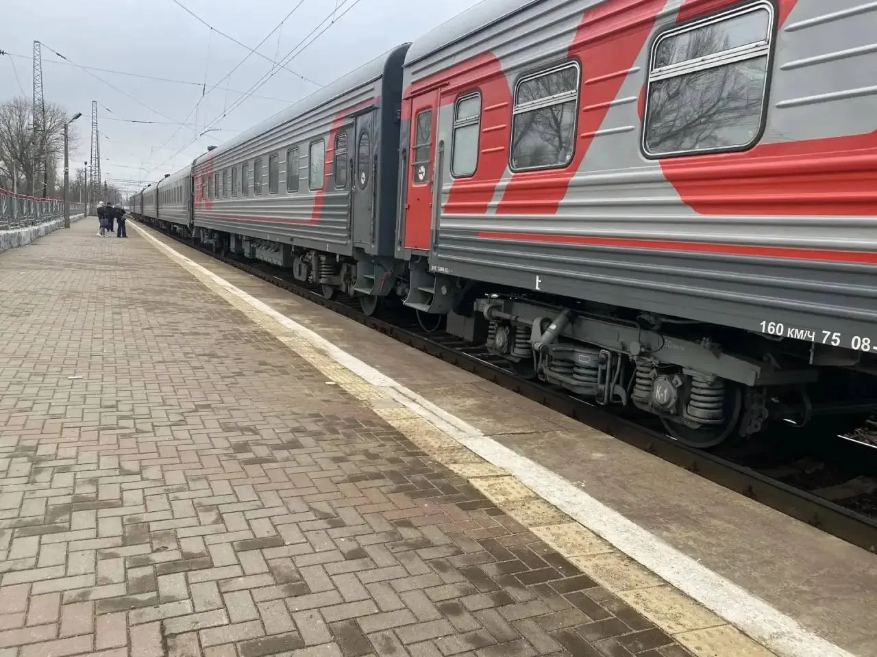 Таганрог остался без поезда до Керчи
 
Поезд № 483/484 Таганрог — Симферополь (ранее Таганрог — Керч