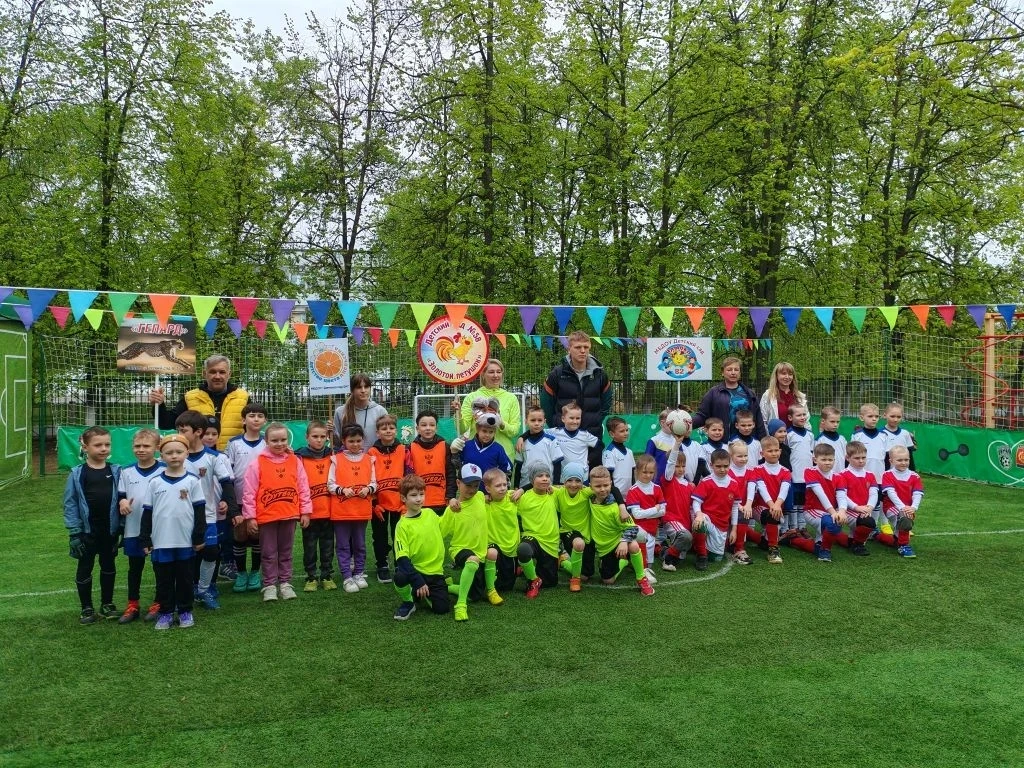 ⚽ 12 мая. Второй день соревнований по мини-футболу. И снова победные голы. В нашей подг...