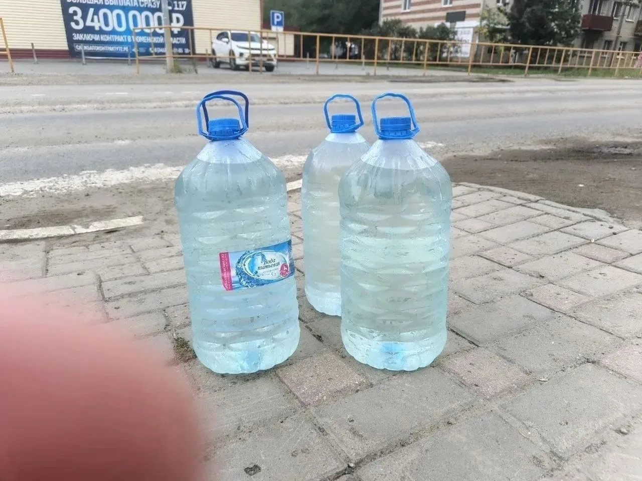 Не все тюменцы довольны качеством воды из водовозок