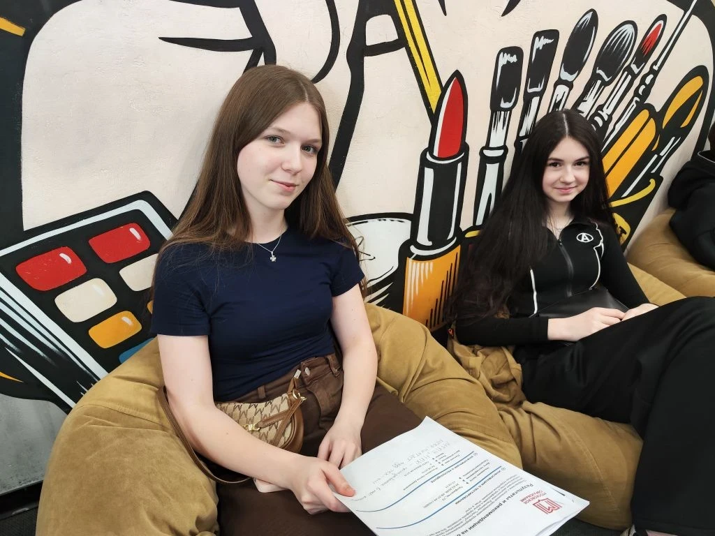 🚀 Профессия будущего   🔎 Сегодня наши девятиклассники побывали в Центре профессий будущего — месте, 