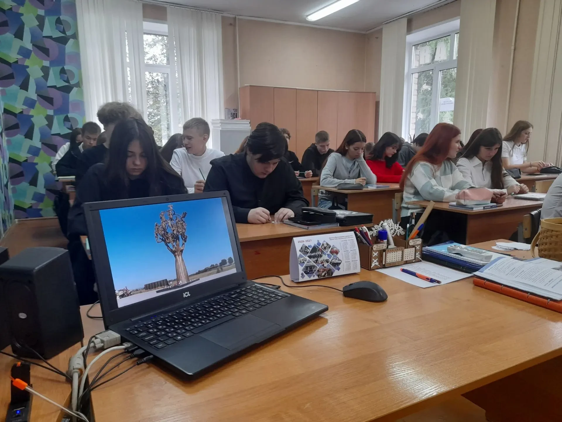 В канун двух священных дат