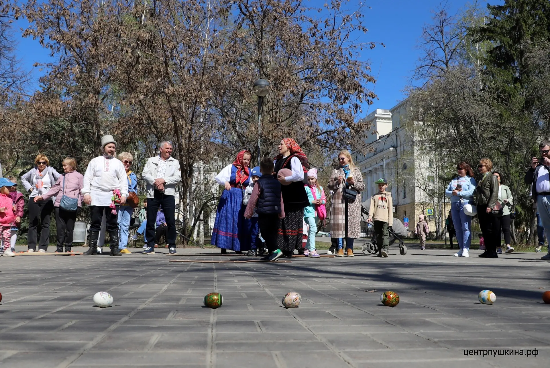 АПРЕЛЬ В ЦЕНТРЕ ПУШКИНА
