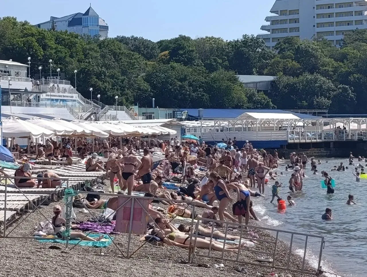 🌊 Роспотребнадзор: жалоб на воду и песок в Анапе за лето не поступало